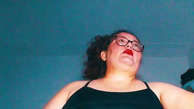 ashelymalefica online show from June 17, 2026, 7:52 am