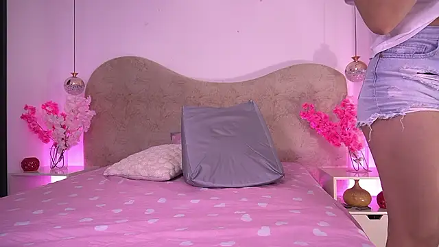 Snapshot of sarakaisy chatting on February 26, 2026, 11:54 am sarakaisy online show from February 26, 2026, 11:54 am