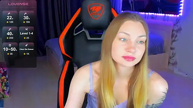 BiMolly online show from June 16, 2026, 12:10 am