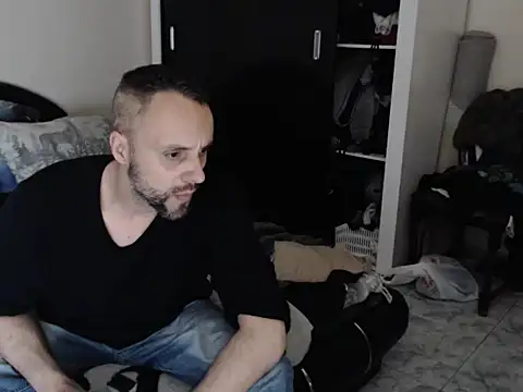 aqreteriziz online show from April 22, 2026, 12:28 am