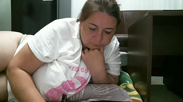 kynga10 online show from April 19, 2026, 6:21 pm