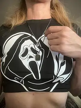 Heidi Harper online show from July 13, 2026, 3:44 pm