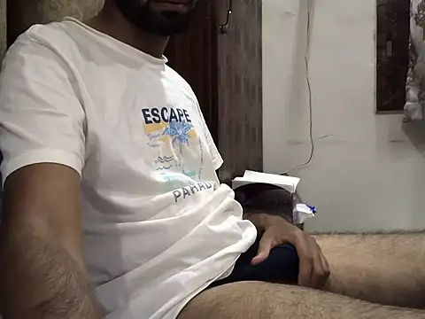 Snapshot of brownie_cake_cb chatting on June 11, 2026, 4:48 pm brownie cake cb online show from June 11, 2026, 4:48 pm