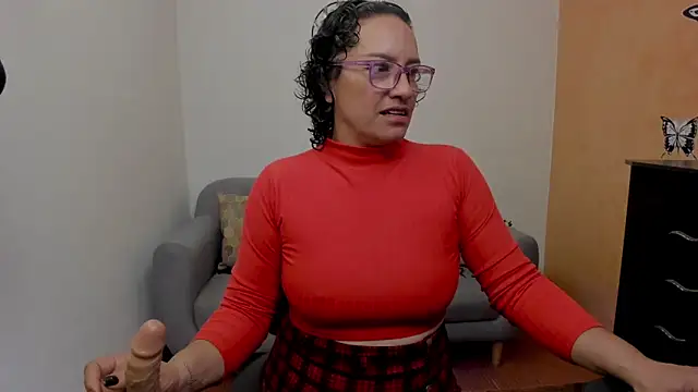 scarlet wet online show from June 17, 2026, 11:14 pm