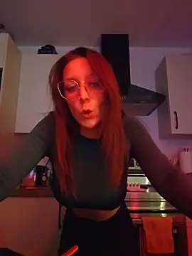 LilyOrion online show from May 15, 2026, 11:14 pm