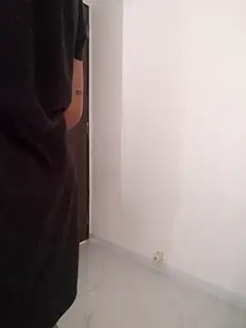 Snapshot of MumbaiMaskGirl chatting on October 14, 2025, 9:43 am MumbaiMaskGirl online show from October 14, 2025, 9:43 am