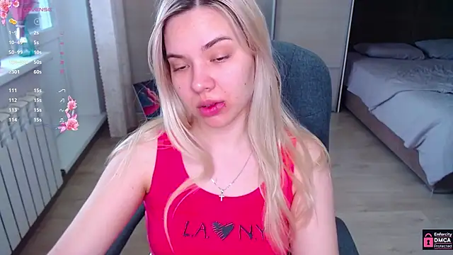 Lana  Nova online show from May 17, 2026, 6:35 am