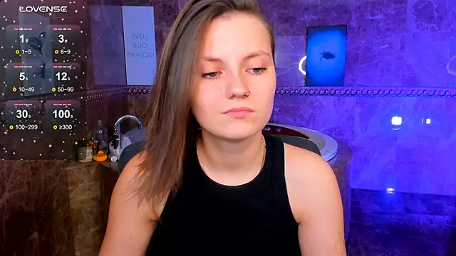 MelindaTin online show from June 24, 2026, 4:33 am