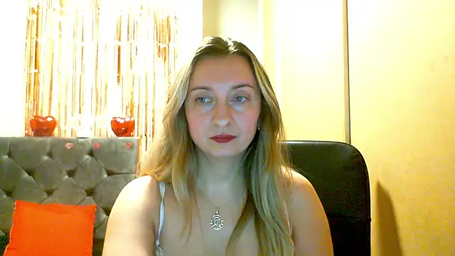 Snapshot of SusanCurt chatting on March 5, 2026, 7:43 pm SusanCurt online show from March 5, 2026, 7:43 pm