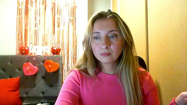 Snapshot of SusanCurt chatting on February 11, 2026, 7:03 pm SusanCurt online show from February 11, 2026, 7:03 pm