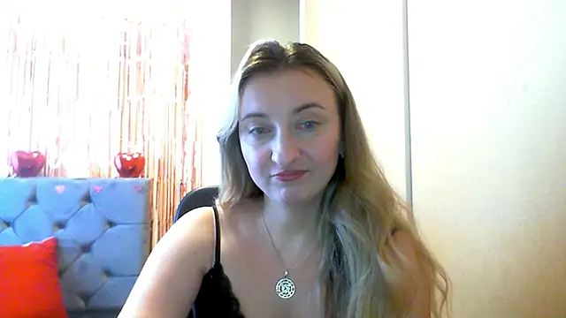 Snapshot of SusanCurt chatting on February 24, 2026, 10:38 am SusanCurt online show from February 24, 2026, 10:38 am