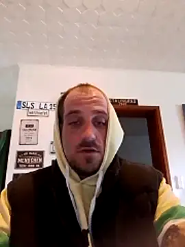 Codymc89 online show from May 13, 2026, 3:41 pm