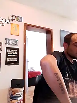 Codymc89 online show from May 25, 2026, 3:33 pm
