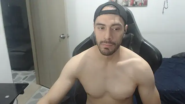 Snapshot of samuelgarcia_ chatting on March 28, 2026, 5:08 am samuelgarcia online show from March 28, 2026, 5:08 am