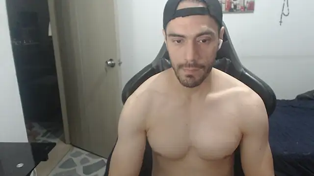 Snapshot of samuelgarcia_ chatting on March 26, 2026, 1:37 am samuelgarcia online show from March 26, 2026, 1:37 am