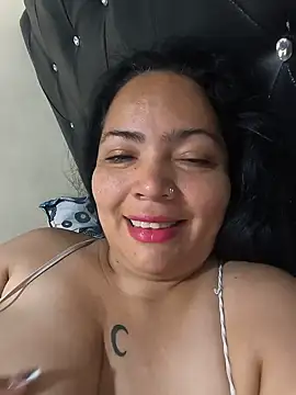 NIKOLE1301 online show from June 25, 2026, 3:06 pm