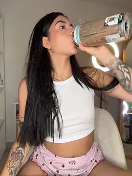 Veronica ar online show from July 1, 2026, 2:01 am