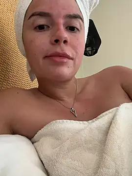 Natanniella online show from June 28, 2026, 3:29 pm