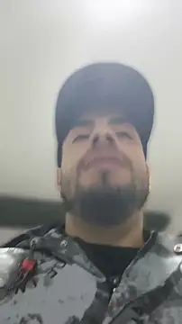 dereck fiore online show from May 11, 2026, 4:37 pm