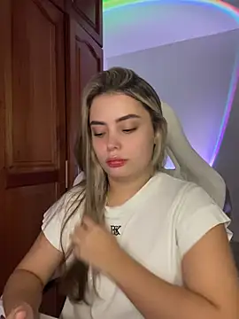 Miss valeriaa online show from June 23, 2026, 3:32 pm