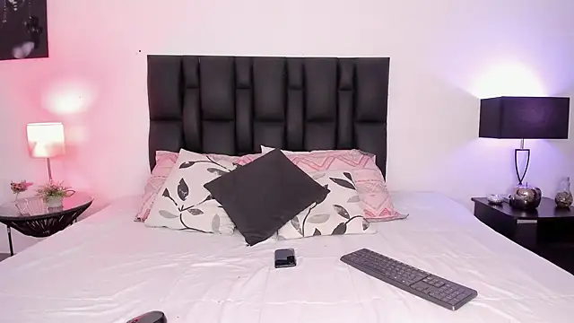 Snooky Clinton online show from February 13, 2025, 5:16 am