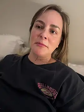 misslulipop online show from February 25, 2025, 12:47 am