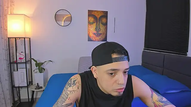 alejandro calderon1 online show from June 10, 2026, 12:34 am