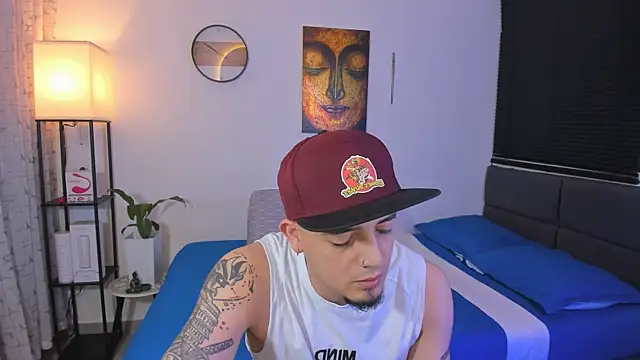 alejandro calderon1 online show from June 11, 2026, 2:11 am