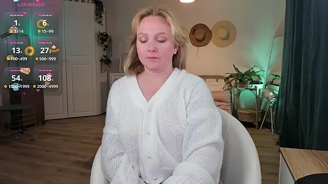 Lazy Lady online show from July 7, 2026, 7:28 pm
