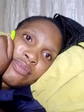 Nonelela online show from April 22, 2026, 2:18 am