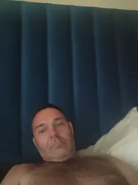 Brutus009 online show from March 4, 2026, 8:33 am