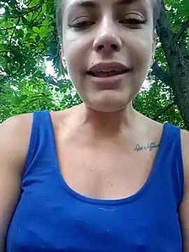 Snapshot of Keli_Jessi chatting on June 18, 2026, 3:06 pm Keli Jessi online show from June 18, 2026, 3:06 pm