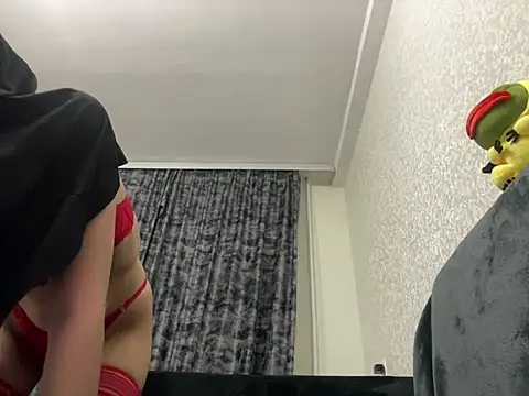 GumusGuray online show from February 10, 2025, 3:13 am