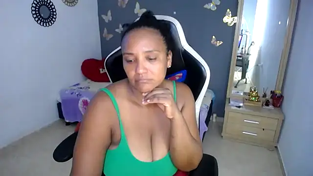 marysol83 online show from May 30, 2026, 10:26 pm