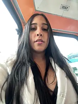 Snapshot of WHAAATTTTTTTTTT chatting on January 12, 2026, 11:50 am WHAAATTTTTTTTTT online show from January 12, 2026, 11:50 am