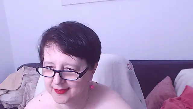 ChristaRose online show from June 11, 2026, 2:53 am
