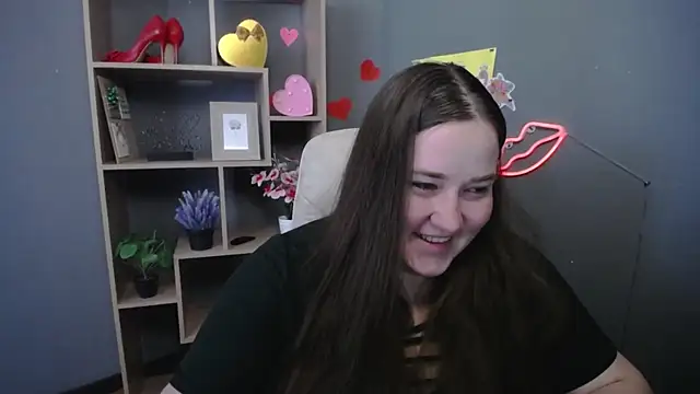 XX Daniella XX online show from May 9, 2026, 6:28 am