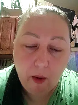 Rini333 online show from June 18, 2026, 6:13 pm