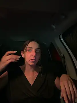 DoriDeluxe66 online show from June 16, 2026, 8:20 pm