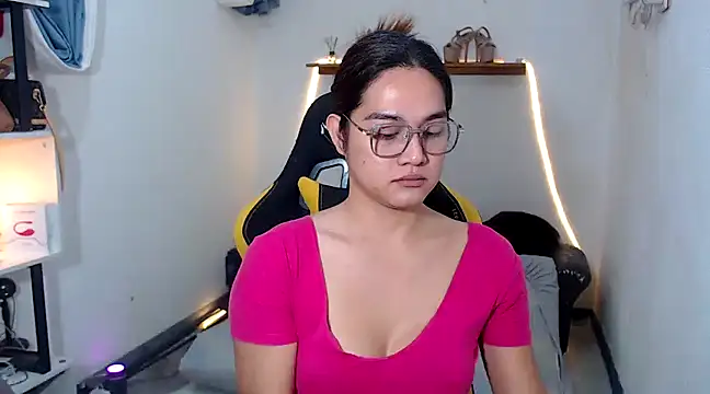 MarieLoveGlamorous online show from February 23, 2025, 9:26 pm