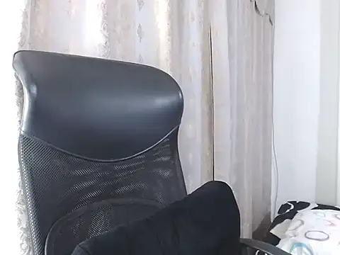 SavannaEvans001 online show from March 17, 2026, 1:08 am