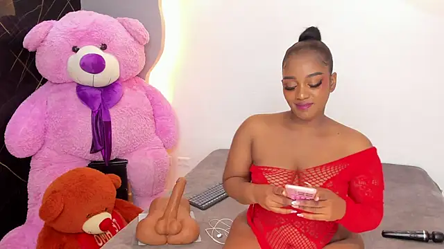Snapshot of ArianaBlackk chatting on June 27, 2026, 12:33 pm ArianaBlackk online show from June 27, 2026, 12:33 pm