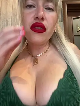 Kittenforyou online show from June 20, 2026, 12:54 pm