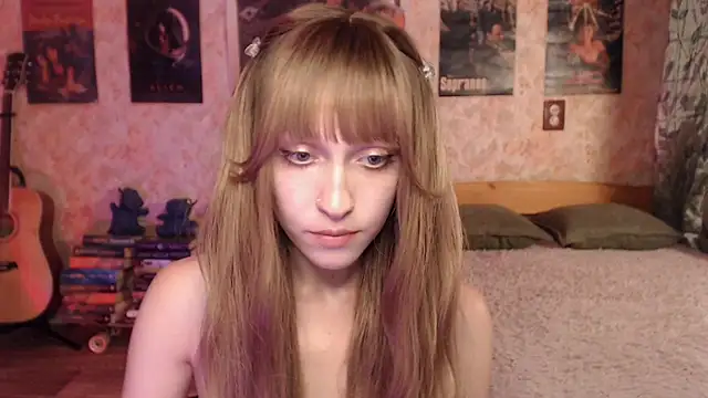 Friendly Ellie online show from July 7, 2026, 2:20 pm