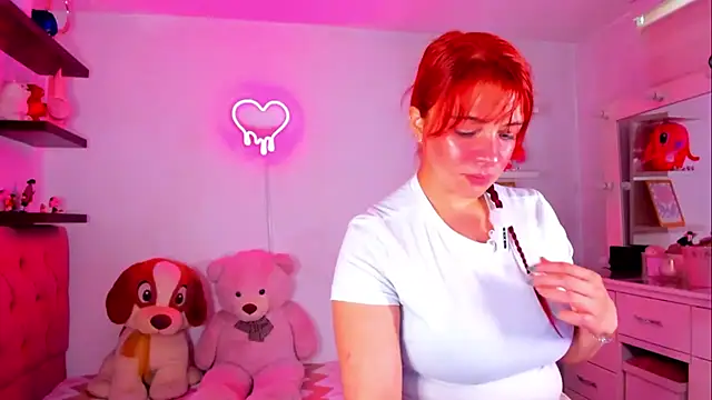 Vannessa  Shy online show from June 24, 2026, 5:11 pm
