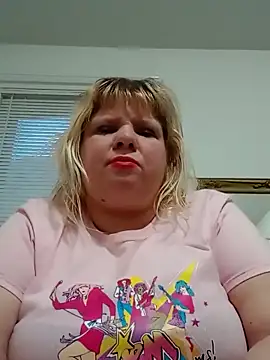 JemJensen30 online show from May 24, 2026, 10:26 am