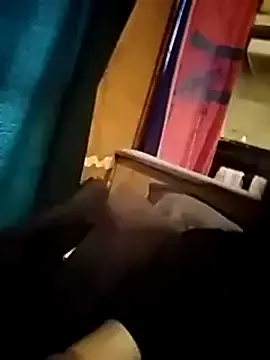 truckerlove69 online show from December 5, 2024, 5:33 pm