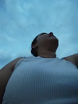 ValeriaSantos- online show from May 31, 2026, 11:05 pm