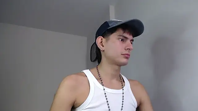 imdavo23 online show from December 15, 2025, 6:58 pm