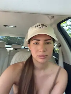 clairewntr online show from June 26, 2026, 10:32 am